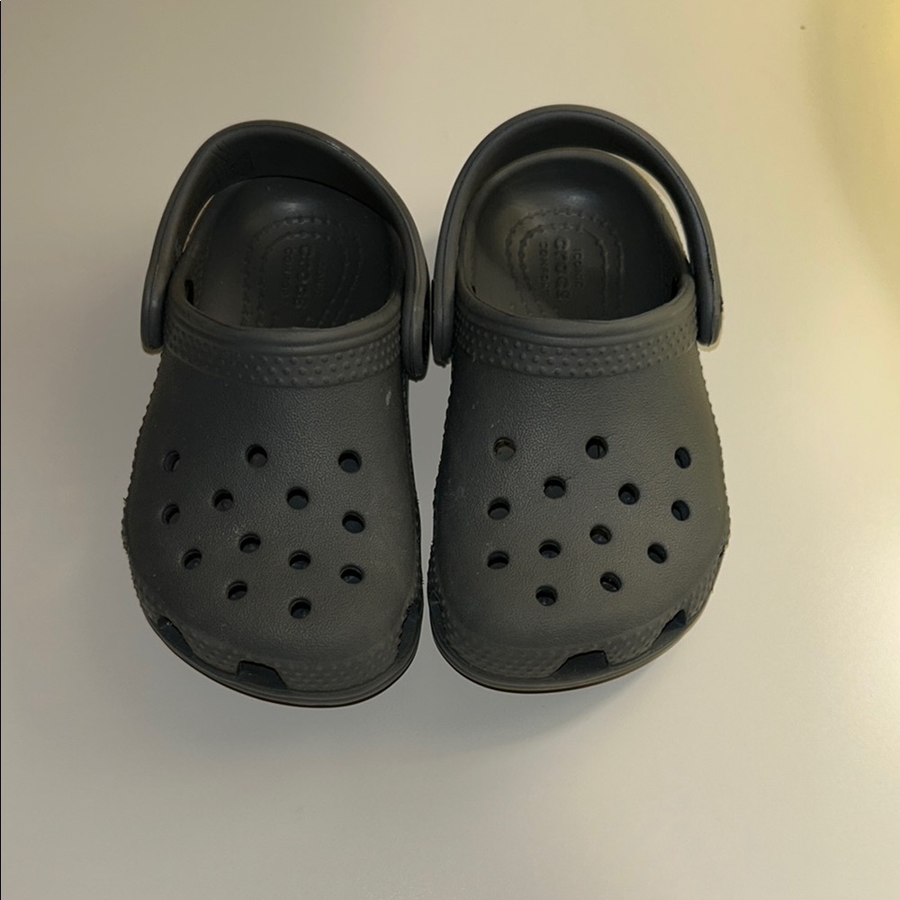 Baby classic clogs gray size 6
